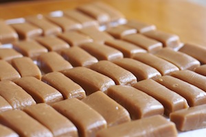 Fast No Bake Caramel Cookies