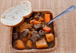 30 Slimming Slow Cooker Soup Recipes