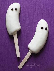 Frozen Boo-nana Pops